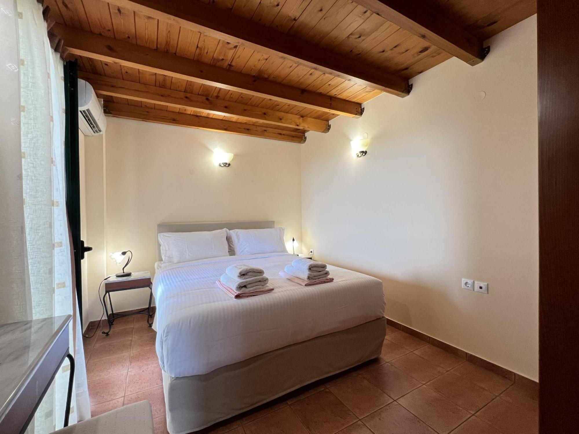 Villa Artemis Vryses Crete Alikampos Exterior photo